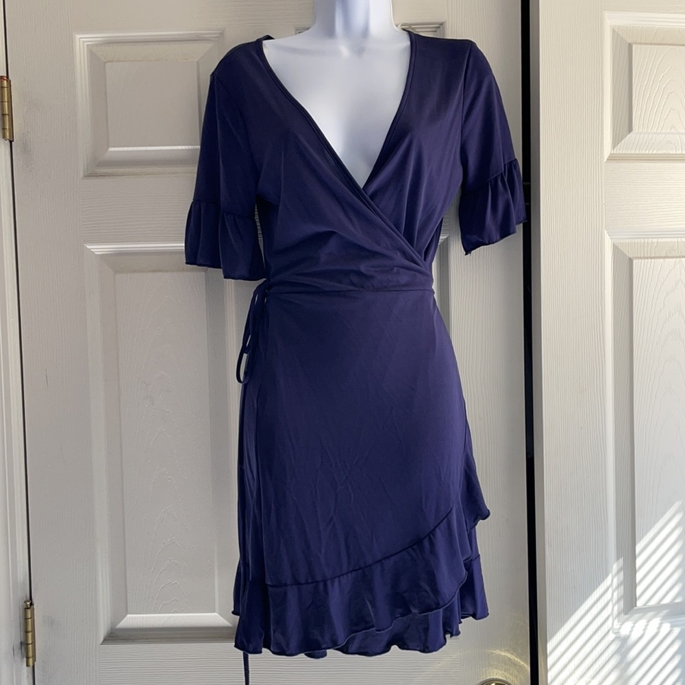 NWOT Francescas Tie up dress